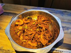 -嘎嘎鸭下巴·爆辣干锅(明教寺店)