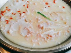 -老来福·非遗酸汤兔(凯旋路店)