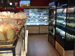面包甜点陈列柜-85度C(广州石牌桥店)