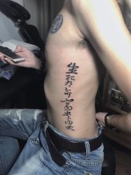 -义云刺青工作室