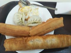 -六和餐饮(东城根店)