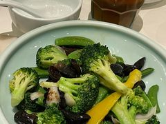 -港丽餐厅(高德置地店)