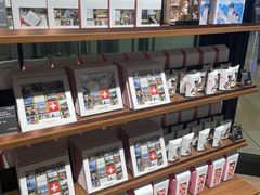 -Laderach 莱德拉(上海环贸iapm店)