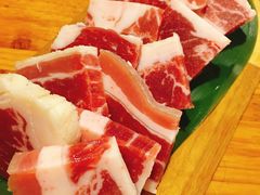 -炙忧烤肉屋(中国铁建广场店)