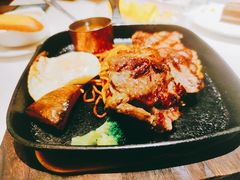 加拿大冠军牛排-半秋山西餐厅(西园店)