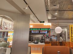 -黄记煌三汁焖锅(新佳丽江汉路店)