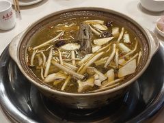 -土连锅·现熬养生汤锅(梁家巷店)