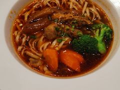 -康师傅私房牛肉面(马泉营奥莱店)