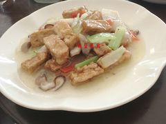 三鲜口袋豆腐-天回镇何氏豆腐(总店)