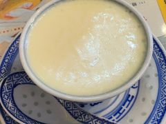 -广信牛奶甜品世家(台东店)