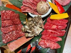 -炼火烤肉店