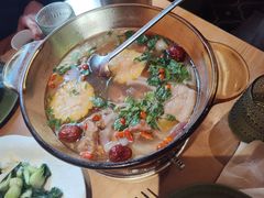 -耶里夏丽·丝路国际·新疆餐厅(浦东区东方路店)