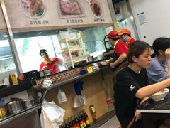 -燊意布拉肠云吞面(中山四路店)