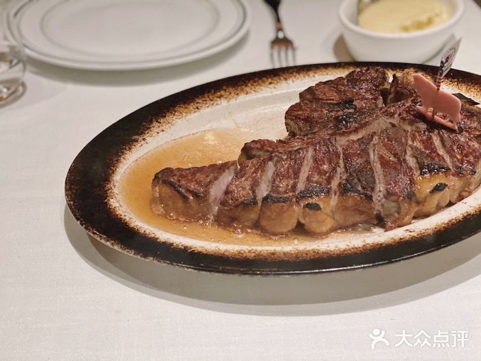 Wolfgang’s Steakhouse 沃夫冈牛排馆(上海白玉兰广场店)招牌大里脊牛排图片