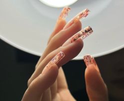 -BELLAREAL新美社