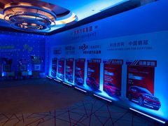 -天津滨海圣光皇冠假日酒店