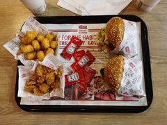 -The Habit Burger Grill 哈比特汉堡(复兴soho店)