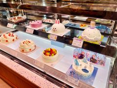 -巴黎贝甜(泗泾店)