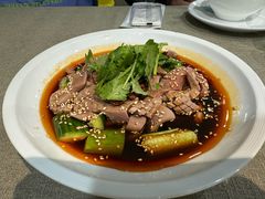 -新颐园本帮江浙菜·红烧猪手煨鲍鱼·红烧肉(顾村公园电台路店)