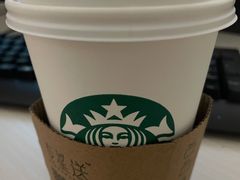 烤巴旦木牛乳拿铁-星巴克(人民公园店)