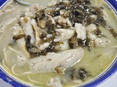 -明呈黄鱼面馆(斜土路店)
