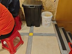-柳州肥姨妈大骨螺蛳粉(万达中心店)