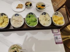 -东方饺子王(新奥购物中心店)