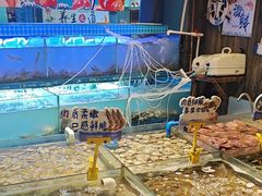 -领鲜活海鲜榴莲自助火锅(东门店)