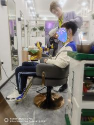 -V8潮牌·接发烫染连锁