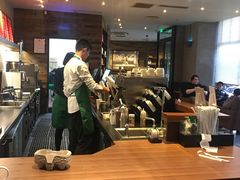 -星巴克(济南美莲广场店)