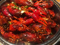 -巴厘龙虾·榜首油焖大虾(音乐学院·沿江酒馆店)