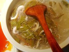 莼菜银鱼羹-探花·意境江南菜·唐伯虎文化体验店·松鼠桂鱼(观前店)