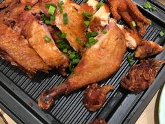 -吕氏疙瘩汤·海鲜新鲁菜(海州利群店)