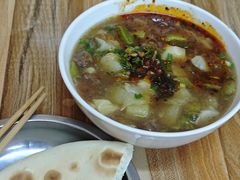 -老字号贾家肉丸糊辣汤(光明巷店)