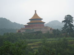 -磬锤峰森林公园
