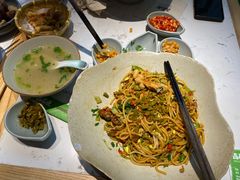 -百春原湖南牛肉粉(百联世纪店)
