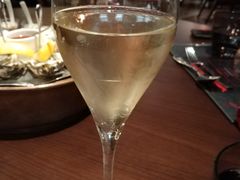 -恰餐厅及酒吧 CHAR Bar & Grill (北京丽都皇冠假日店)