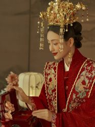 -第一夫人婚纱摄影(南京店)