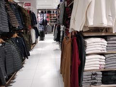 -优衣库(北京万柳华联购物中心店)