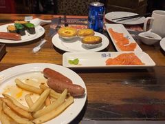 -四海一家自助餐(益田假日广场店)