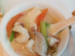 一鱼两吃-东海朗廷酒店-唐阁T’ANG COURT 中餐厅
