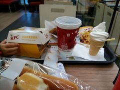 -肯德基(盘龙奥莱店)