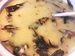 -唐师傅湘西名菜馆(武陵路店)