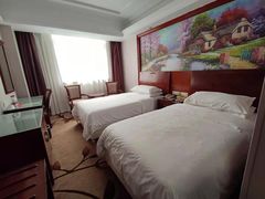 -维也纳酒店(广州京溪南方医院同和地铁站店)