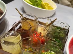 -红鼎豆捞·非遗鲍皇汤火锅(宝丰路店)