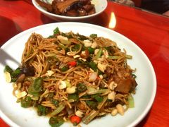 -窄巷子陕菜馆·地道陕西菜(粉巷店)