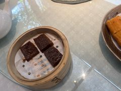 -渝半城经典川粤菜(重庆天地店)