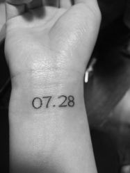 -刺客纹画纹身·洗纹身·穿孔饰品