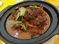 -侬佳蒸菜馆(听潮店)