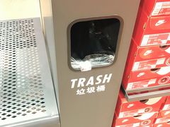 -NIKE上海青浦优选体验店